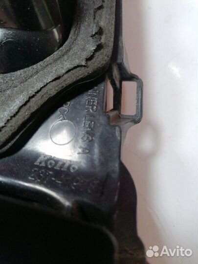 Фонарь задний внутренний задний левый Mazda 6