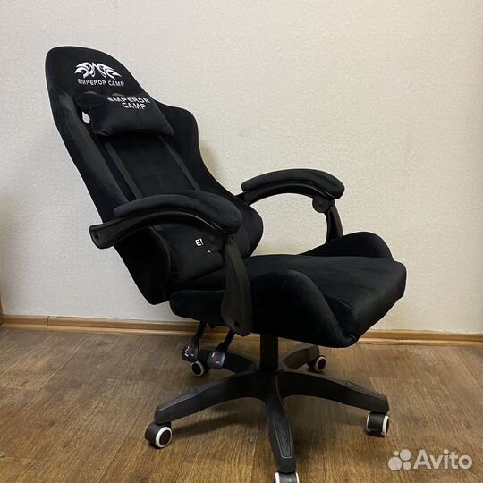 Игровое компьютерное кресло. Тканевое. Новое
