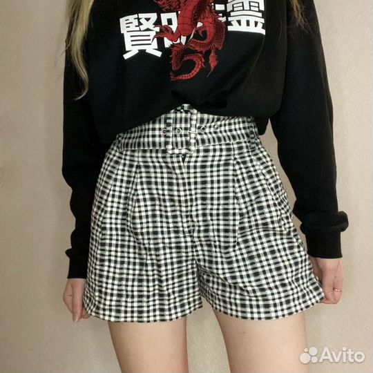 Шорты в клетку с высокой талией