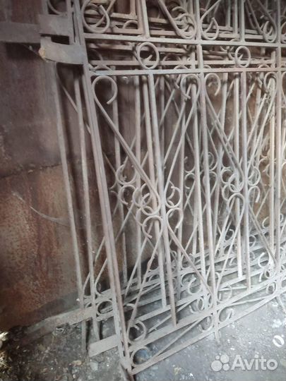 Решетка кованная бу