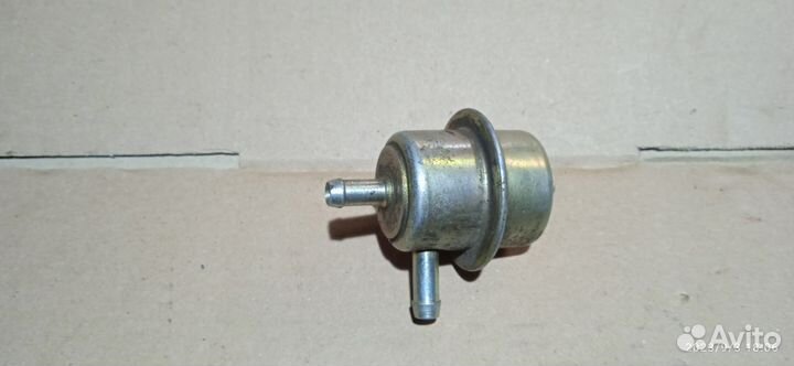 Регулятор давления топлива Opel Vectra a, omega a