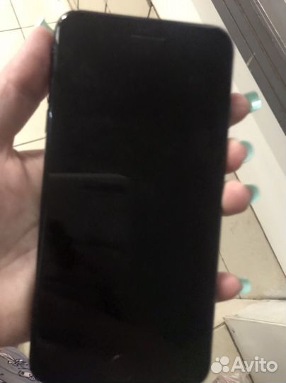 Телефон iPhone 7 plus