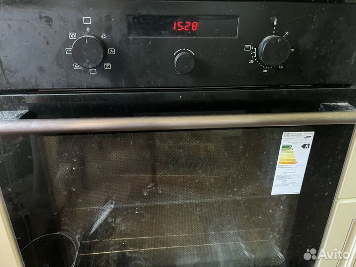 Духовой шкаф