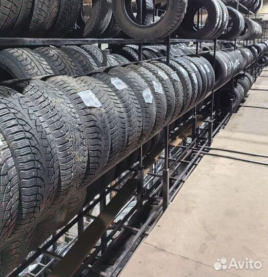 Vredestein SnowTrac 205/60 R16 93N