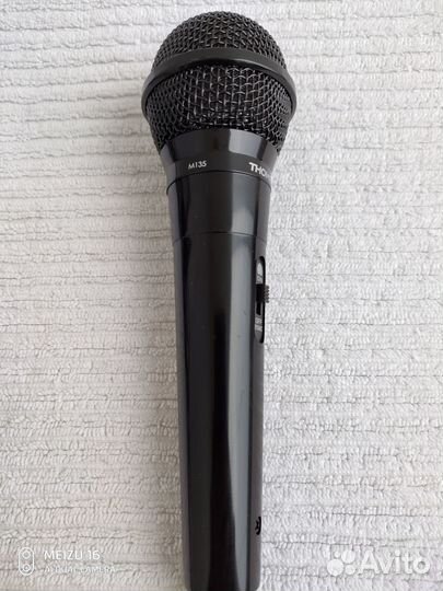 Микрофон Thomson M135