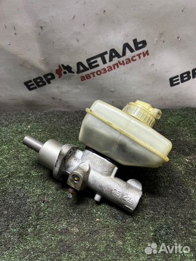 Главный тормозной цилиндр Opel Vectra B хэтчбэк 2