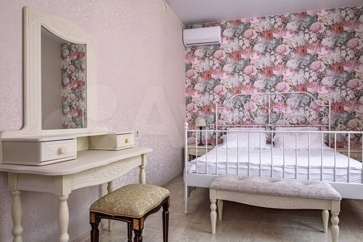 3-к. квартира, 65 м², 3/17 эт.