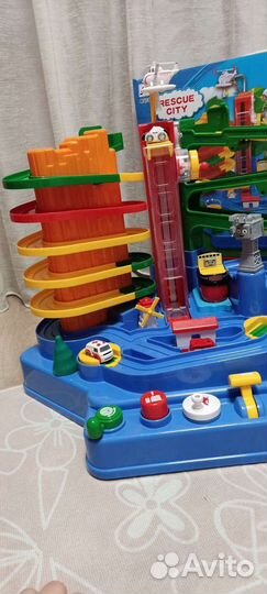 Игрушечный автотрек в коробке