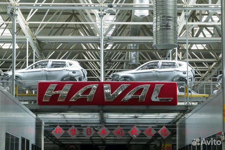 Сборщик автомобилей на завод