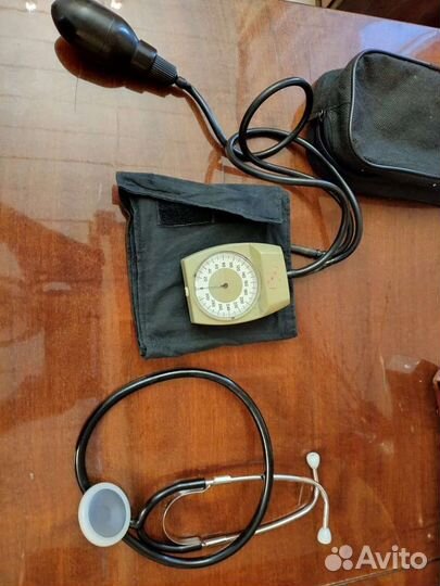 Тонометр механический