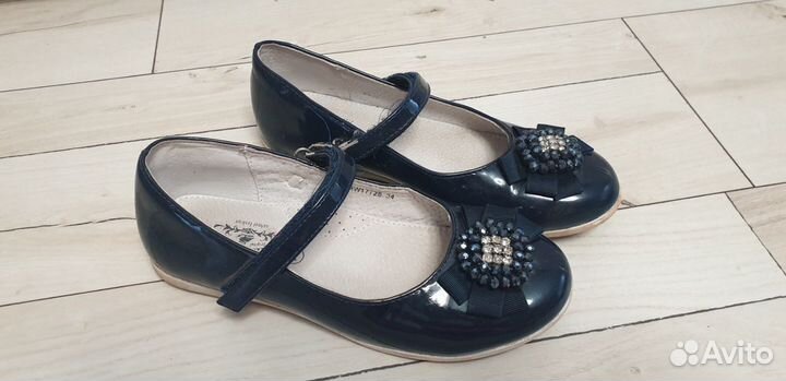 2 пары туфель Chessford на девочку