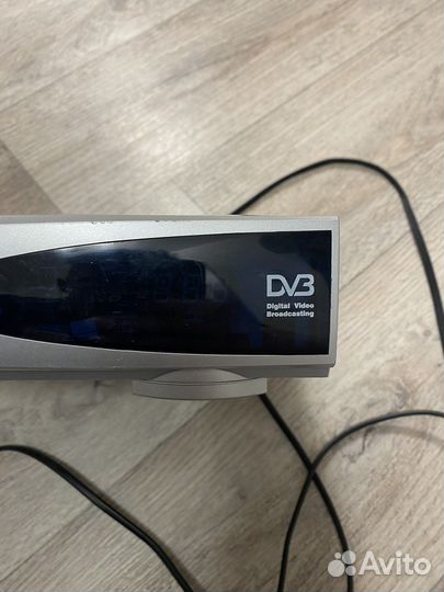 Спутниковая тарелка с ресивером