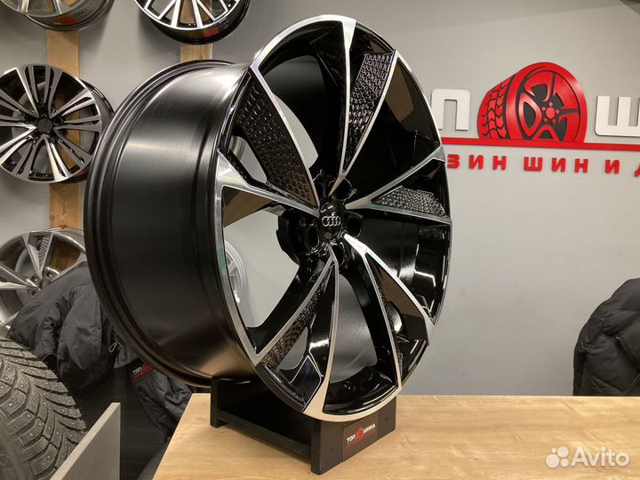 Диски R19 на Audi RS