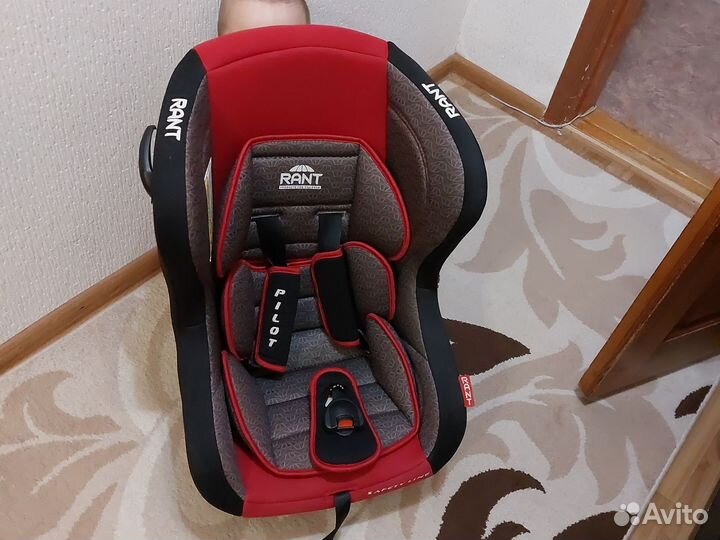 Детское кресло