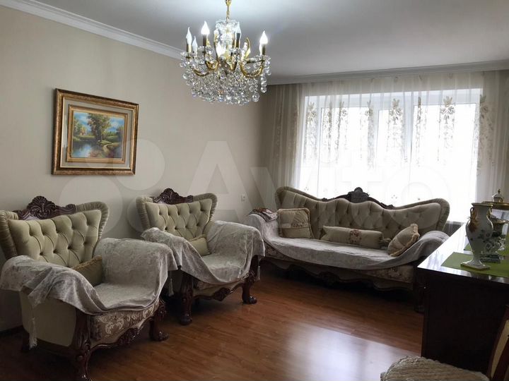 4-к. квартира, 90 м², 5/5 эт.