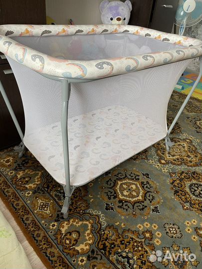 Манеж детский складной