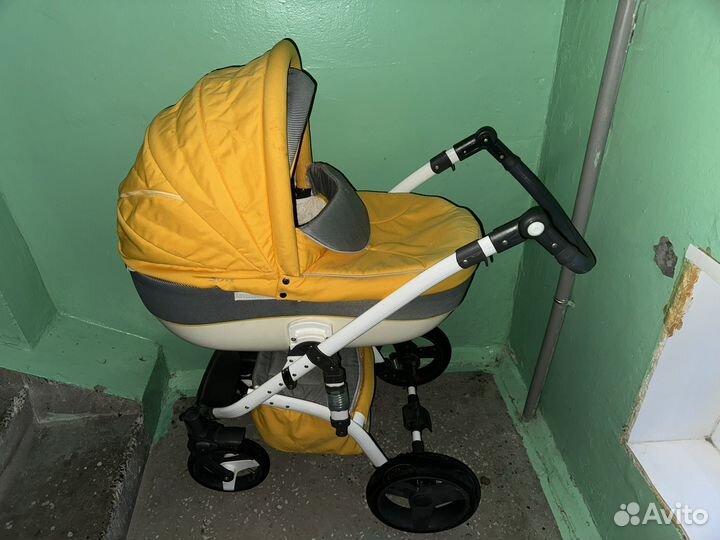Коляска 3 в 1