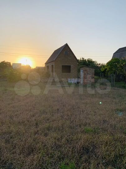 Дача 20 м² на участке 5 сот.