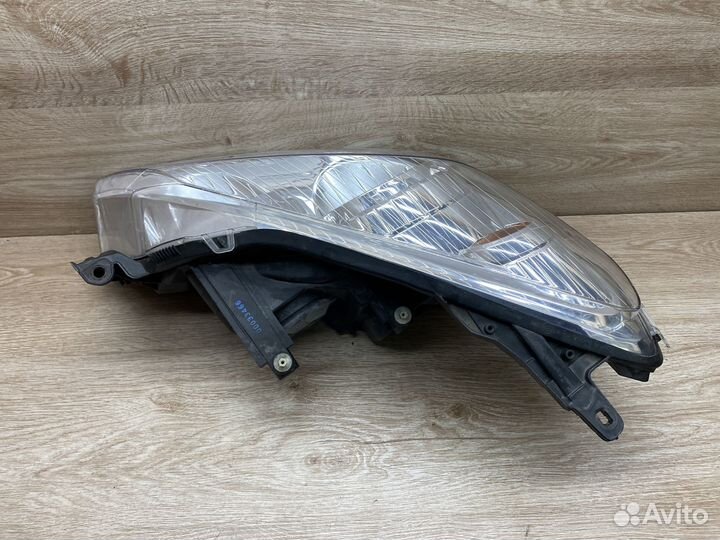 Фара передняя правая Opel Astra H рестайлин 142690