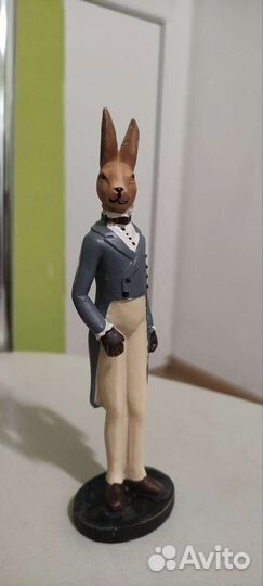 Держатель для украшений или статуэтка декор