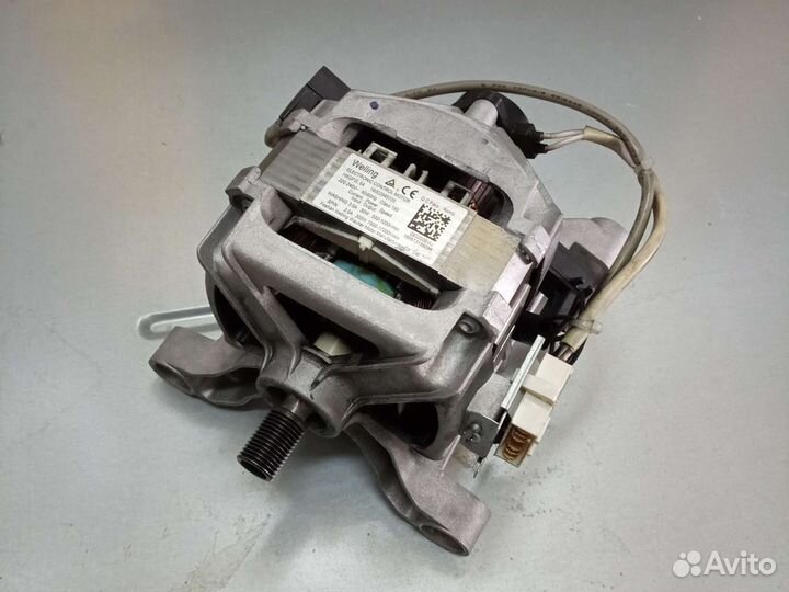 Двигататель Indesit/Ariston