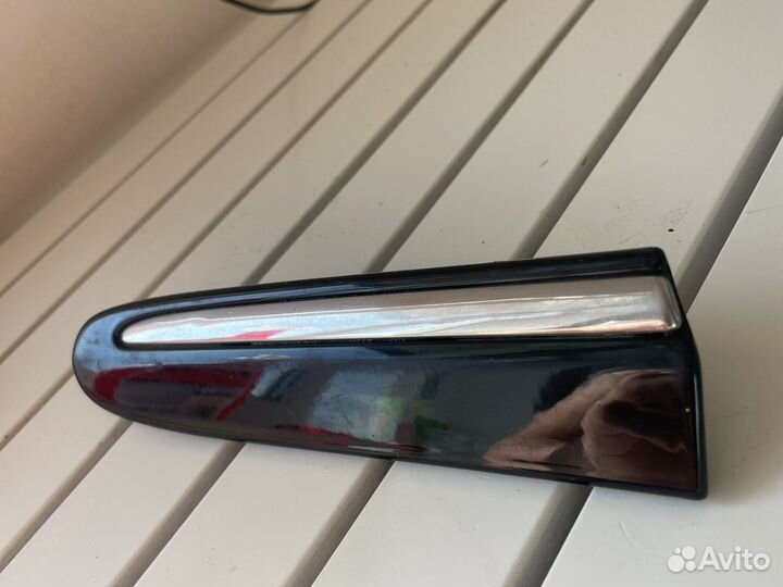 Молдинг левый на крыло Clk W209 Mercedes