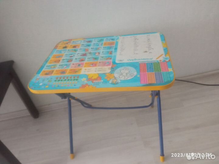 Столик детский