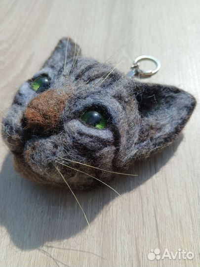 Кошка (ручная работа)