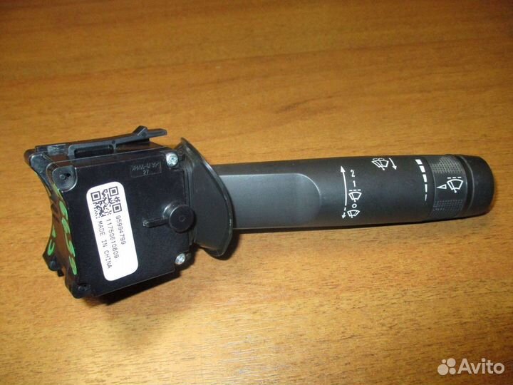 Переключатель стеклоочистителей Chevrolet Cruze