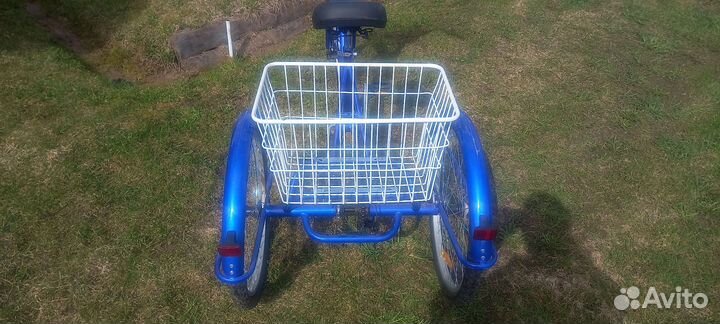 Велосипед взрослый трехколёсный
