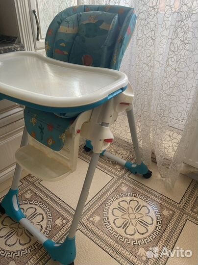 Стул для кормления
