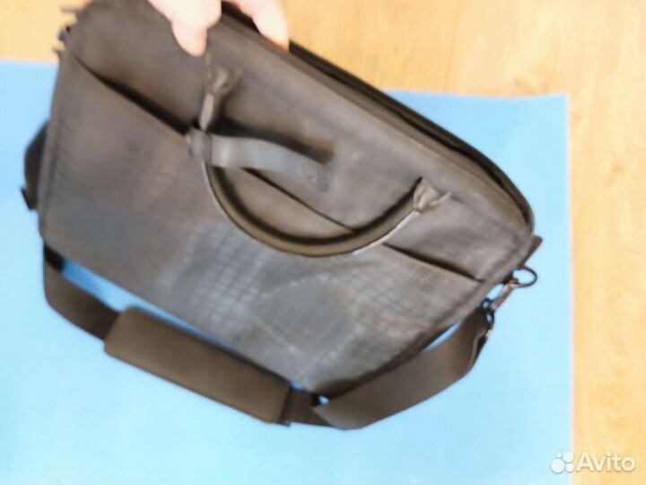 Сумка для маленького ноутбука