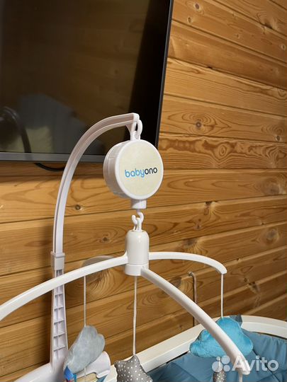 Мобиль в кроватку музыкальный