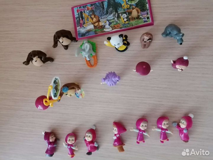 Киндер-сюрприз Маша и медведь