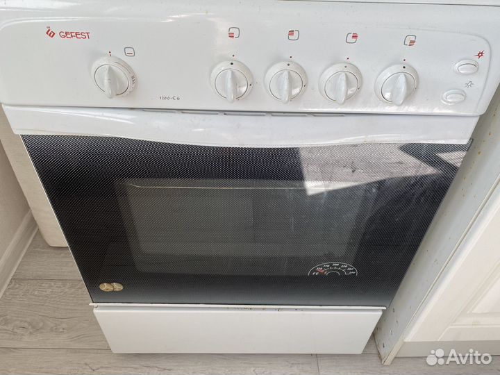 Плита газовая gefest + газовый гибкий шланг 2 м