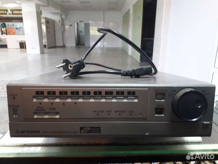 В ремонт Mitsubishi, Crown