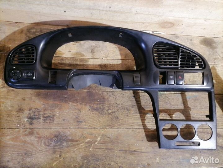 Накладка торпедо Kia Spectra