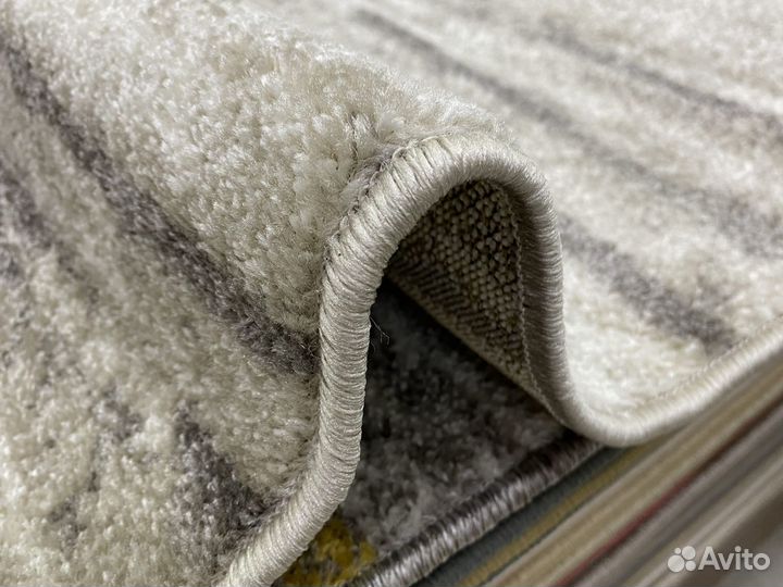 Ковер размером : 1.50х2.30 (№ 36154 о) новый