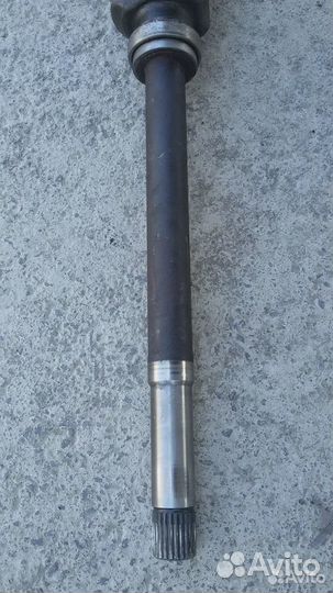 Привод (полуось) передний правый Пежо 308 МКПП