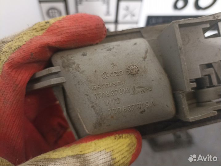 Ручка двери внутренняя левая для VW Transporter T4