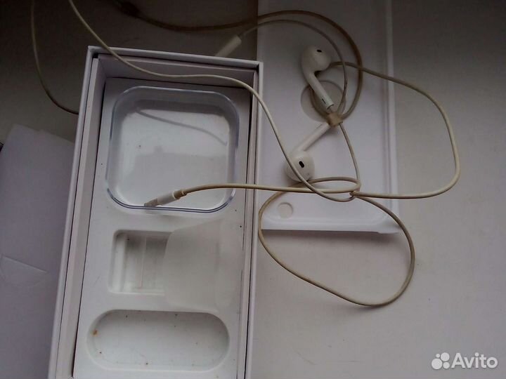 Коробка от iPhone 6