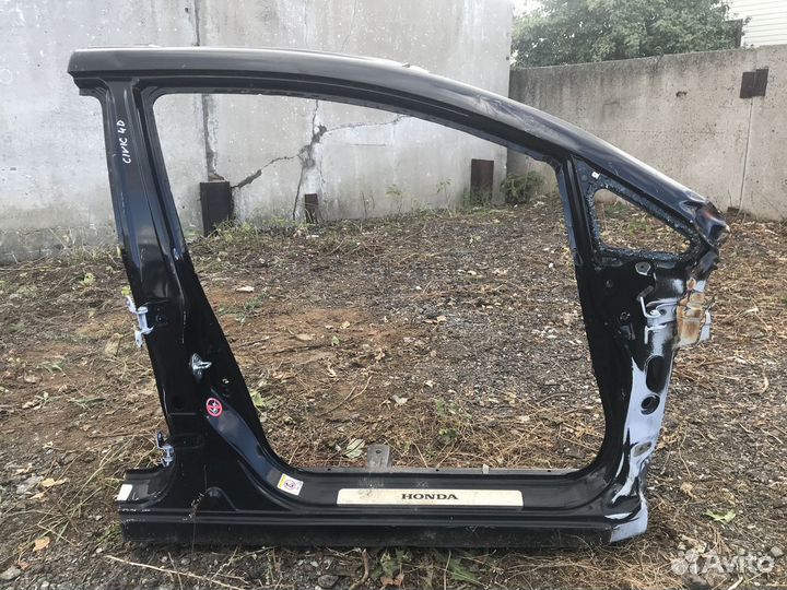 Порог со стойкой правый Honda Civic 4D (2006–2011)