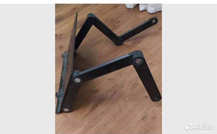 Стол складной для ноутбука