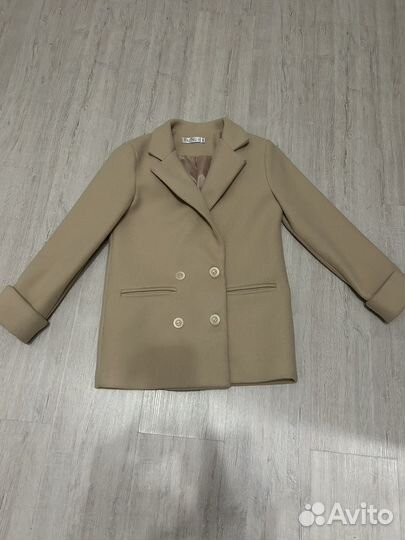 Пальто короткое