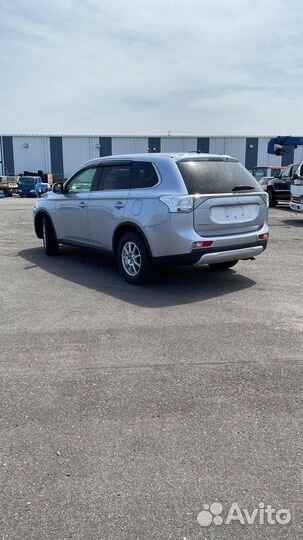 В разбор из Японии Mitsubishi Outlander GF8W 4J12