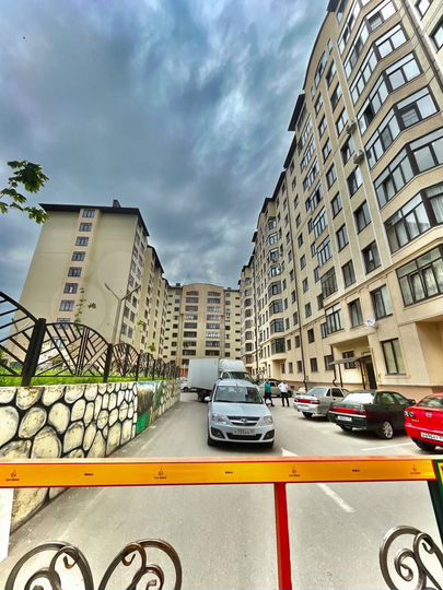 2-к. квартира, 74,2 м², 7/10 эт.