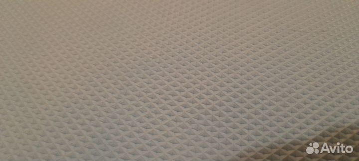 Коврик для йоги и фитнеса