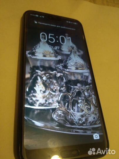 HONOR 10, 4/64 ГБ