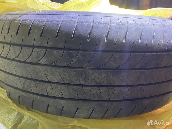 Bridgestone Dueler H/L 33A 235/55 R20