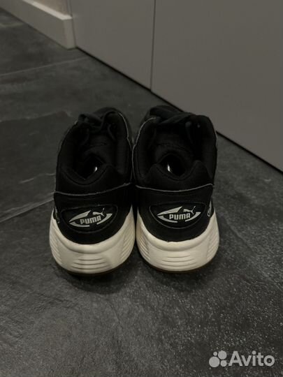 Оригинальные кроссовки Puma 42 размера